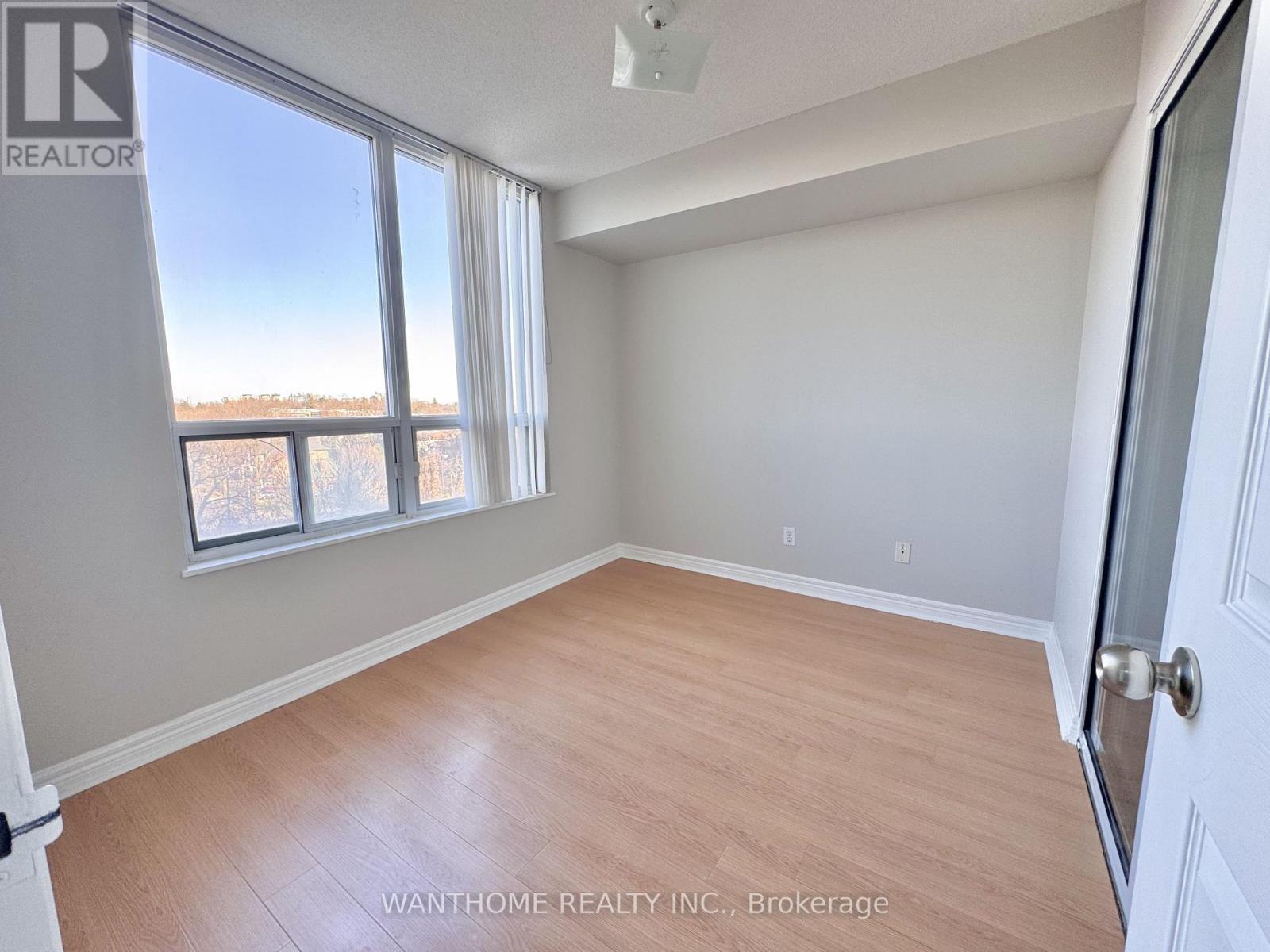 810 - 28 Empress Avenue, Toronto (Willowdale East), Ontario  M2N 6Z7 - Photo 8 - C13100058