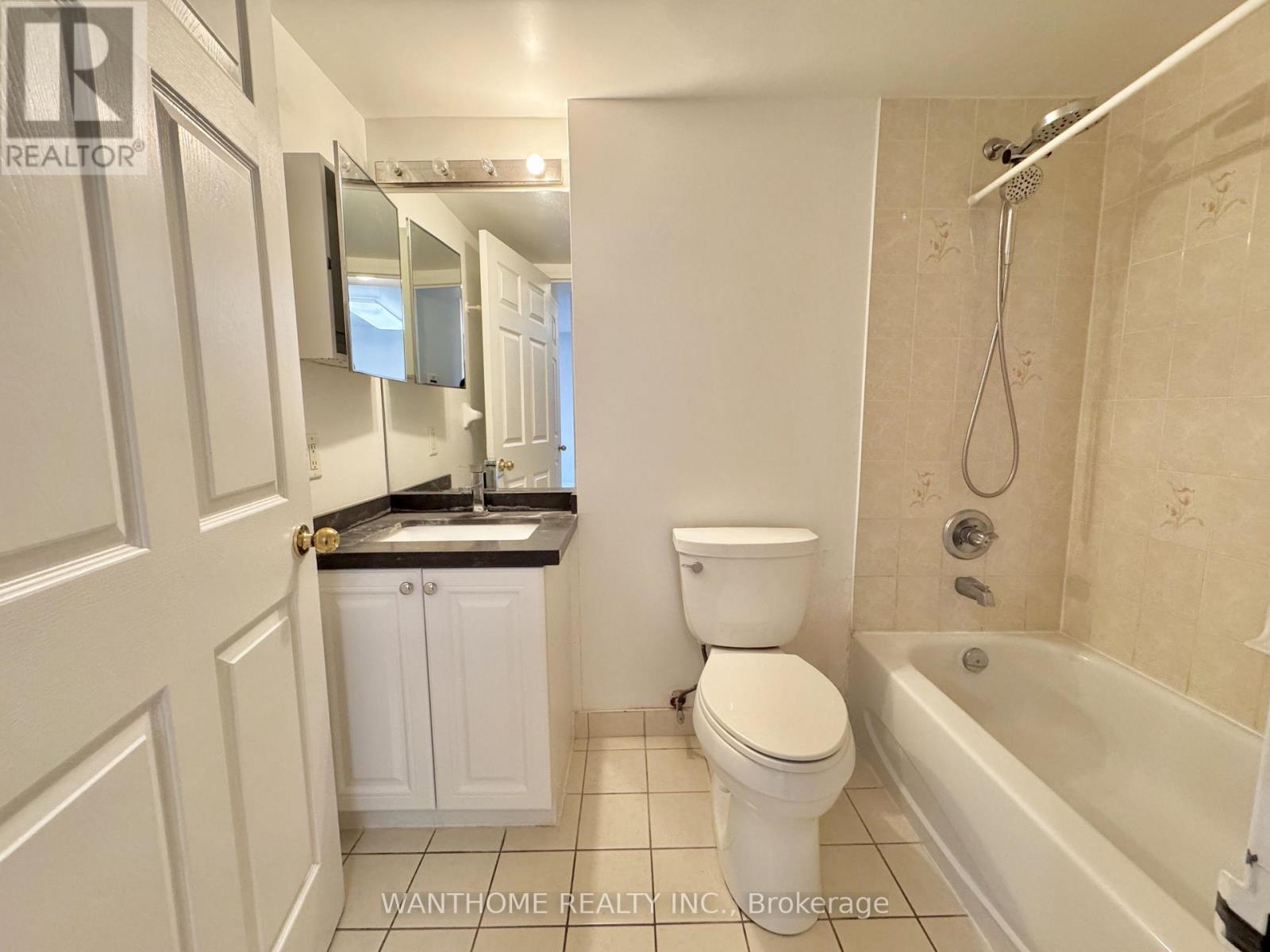 810 - 28 Empress Avenue, Toronto (Willowdale East), Ontario  M2N 6Z7 - Photo 9 - C13100058