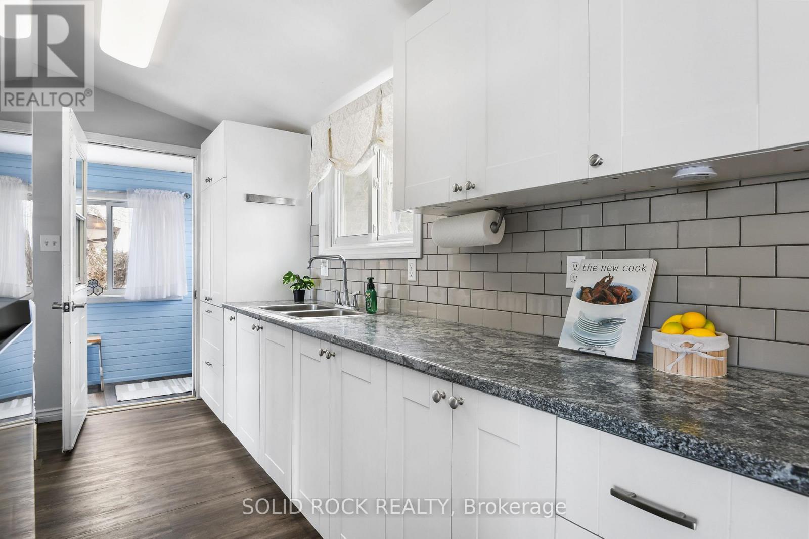 2496 River Road, Mcnab/braeside, Ontario  K0A 1G0 - Photo 16 - X13100054