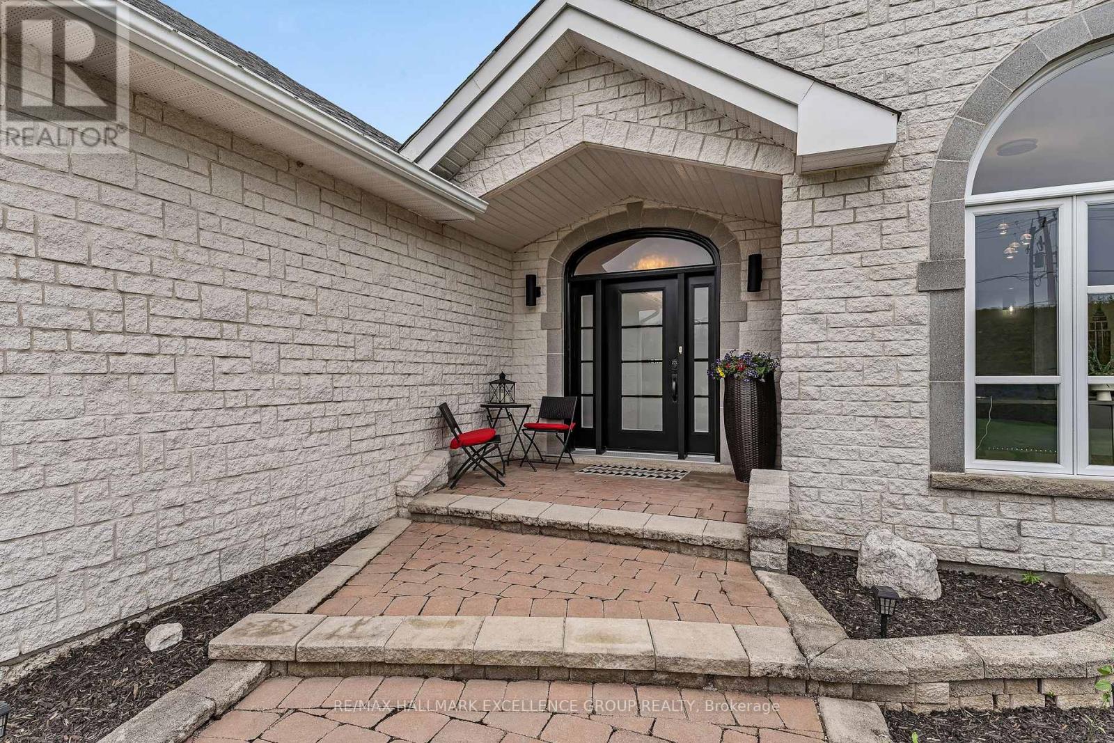 2235 Canaan Road, Clarence-Rockland, Ontario  K0A 3E0 - Photo 3 - X13100062