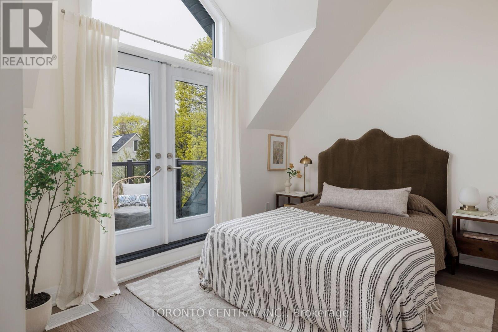 2 - 175 Jones Avenue, Toronto (South Riverdale), Ontario  M4M 3A2 - Photo 18 - E13100040