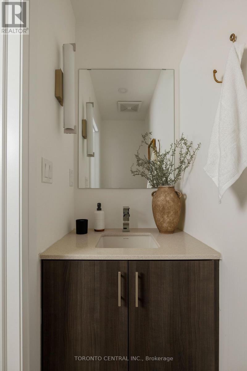 2 - 175 Jones Avenue, Toronto (South Riverdale), Ontario  M4M 3A2 - Photo 36 - E13100040