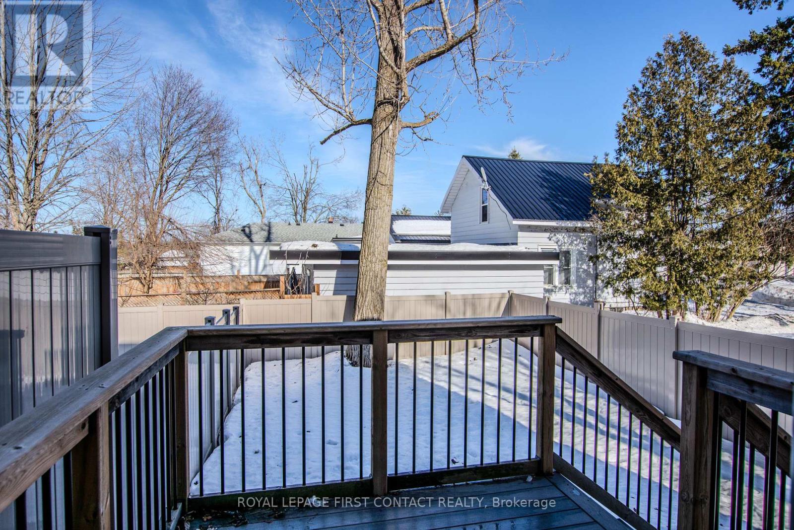 144 Memorial Avenue, Orillia, Ontario  L3C 5X2 - Photo 26 - S13098736