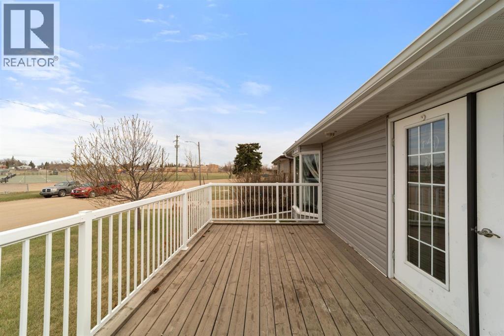 5705 48 Avenue, Stettler, Alberta  T0C 2L2 - Photo 4 - A2308105