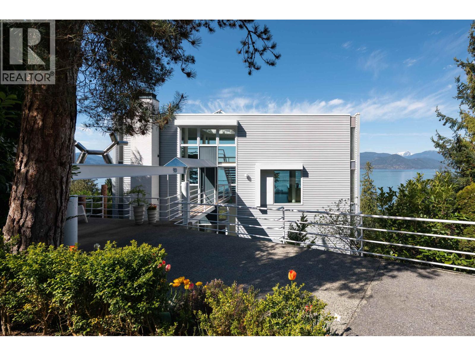 90 Isleview Place, West Vancouver, British Columbia  V0N 2E0 - Photo 4 - R3104423