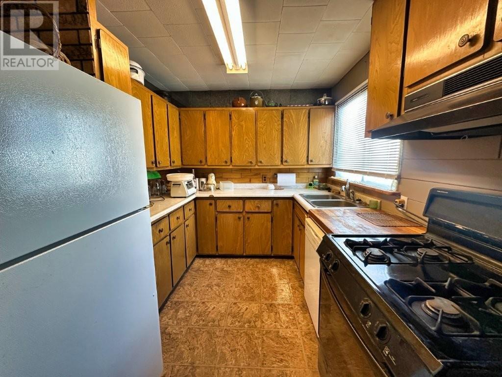 101 Brompton Rd, Red Rock, Ontario  P0T 2P0 - Photo 11 - TB2600536