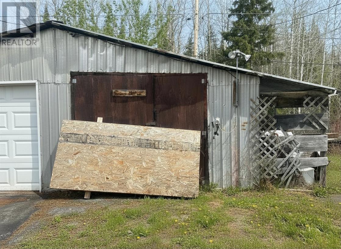 101 Brompton Rd, Red Rock, Ontario  P0T 2P0 - Photo 39 - TB2600536