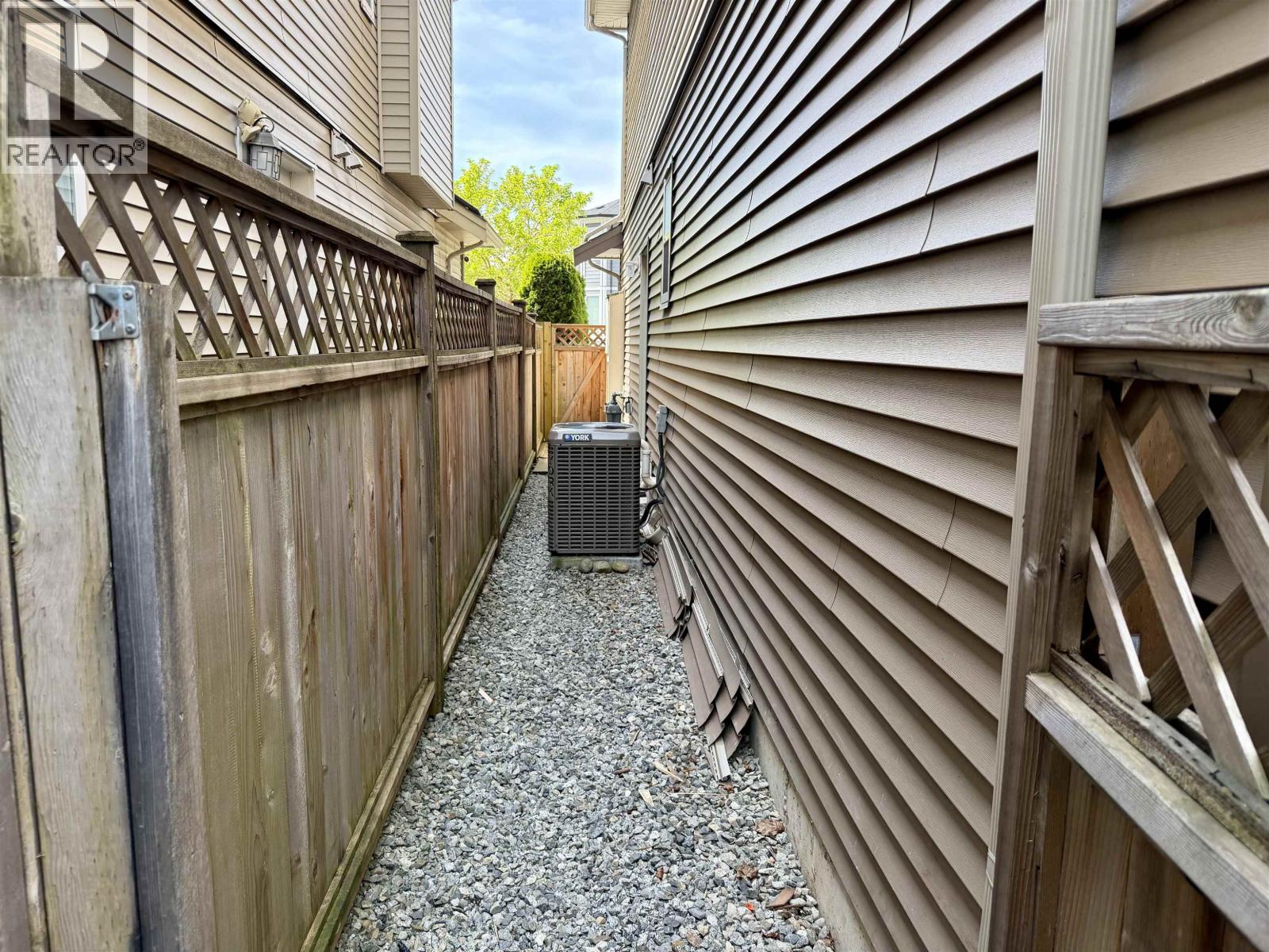 11972 239 Street, Maple Ridge, British Columbia  V4R 1W4 - Photo 26 - R3120796