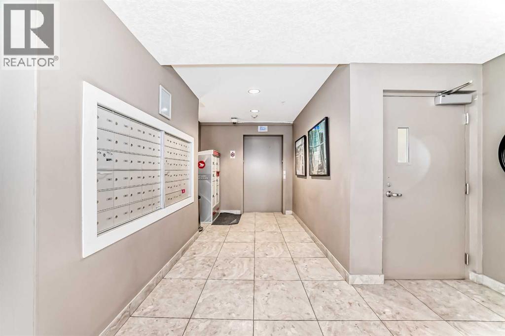 220, 7 Westpark Common Sw, Calgary, Alberta  T3H 0Y4 - Photo 33 - A2306766