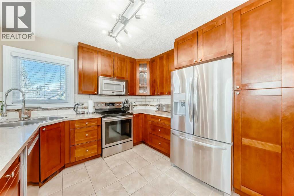 127 Mckerrell Way Se, Calgary, Alberta  T2Z 1R1 - Photo 9 - A2307477