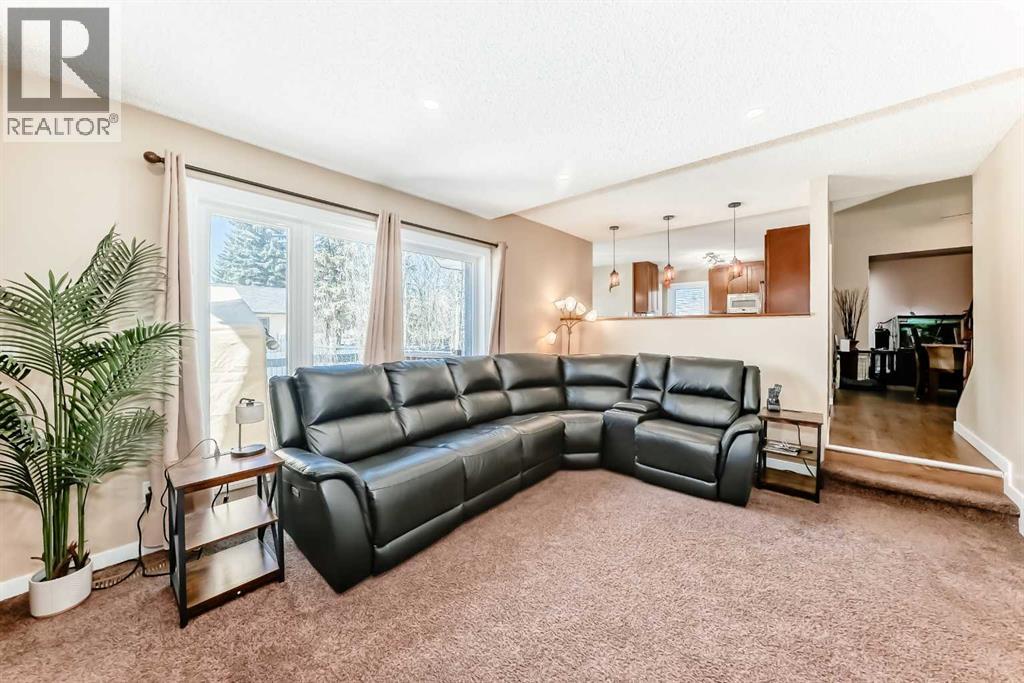 127 Mckerrell Way Se, Calgary, Alberta  T2Z 1R1 - Photo 15 - A2307477