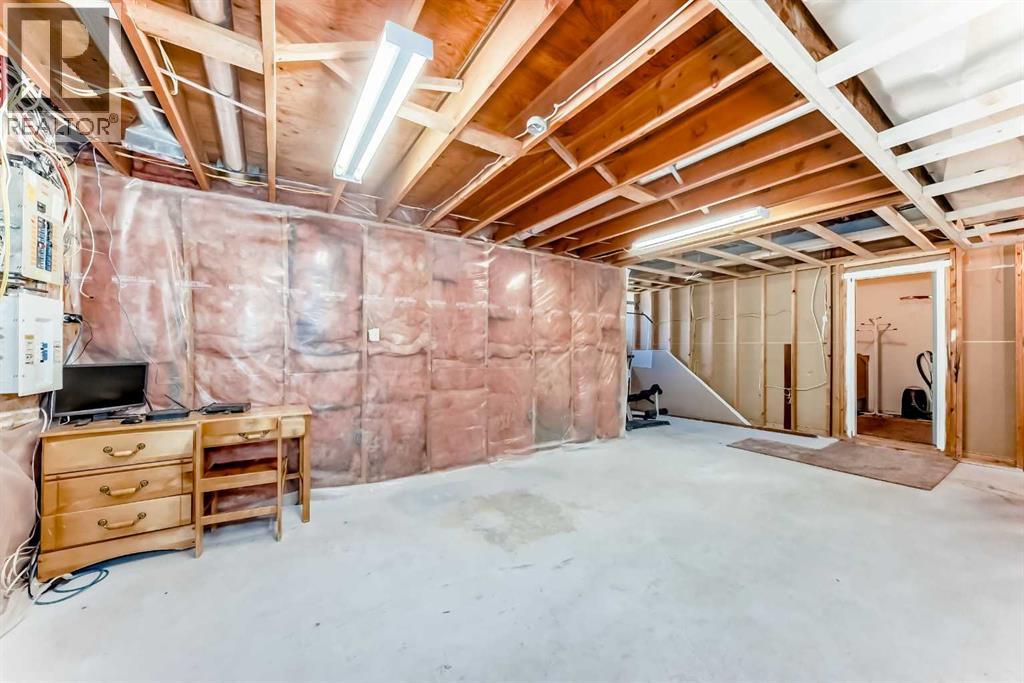 127 Mckerrell Way Se, Calgary, Alberta  T2Z 1R1 - Photo 31 - A2307477
