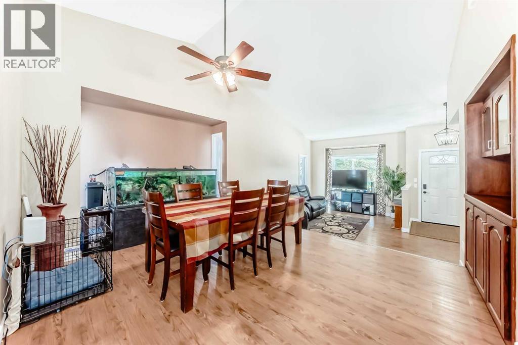 127 Mckerrell Way Se, Calgary, Alberta  T2Z 1R1 - Photo 7 - A2307477