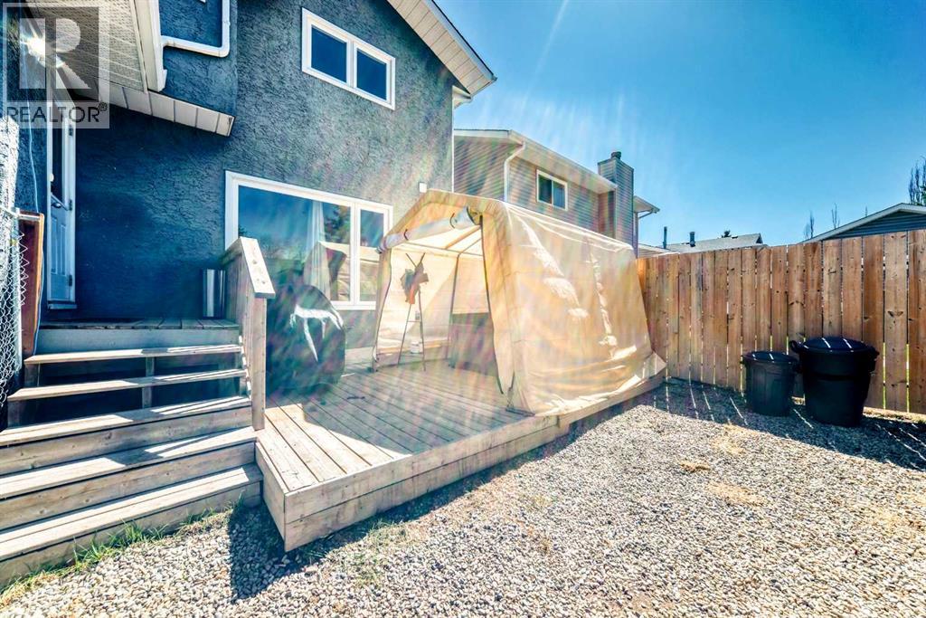 127 Mckerrell Way Se, Calgary, Alberta  T2Z 1R1 - Photo 35 - A2307477