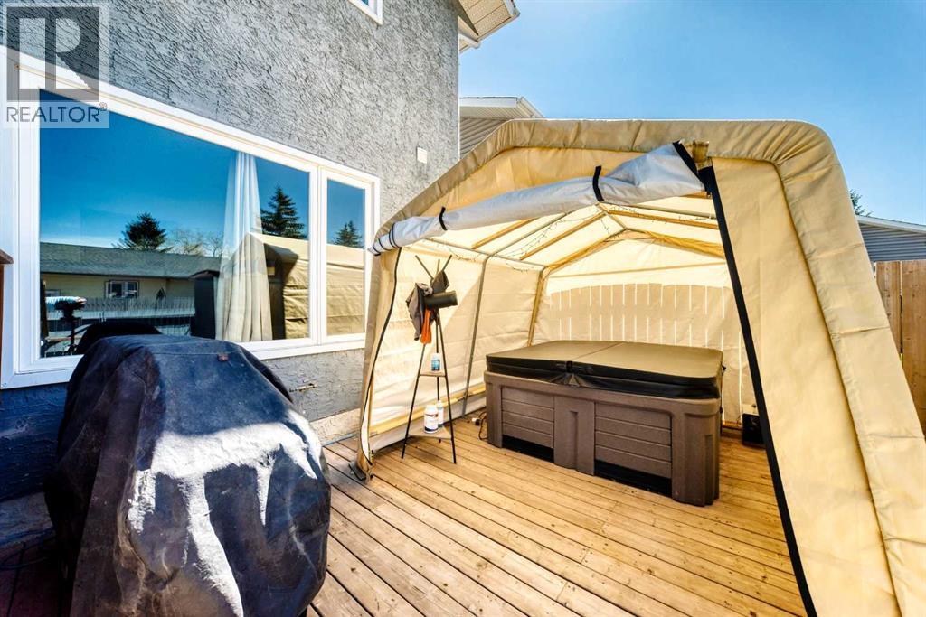 127 Mckerrell Way Se, Calgary, Alberta  T2Z 1R1 - Photo 34 - A2307477