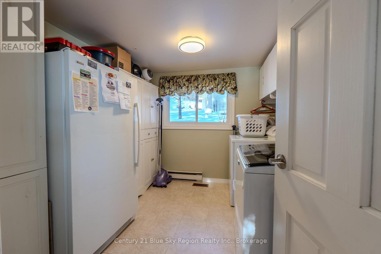 17 Sunrise Lane, Powassan, Ontario  P0H 1Z0 - Photo 23 - X12735190