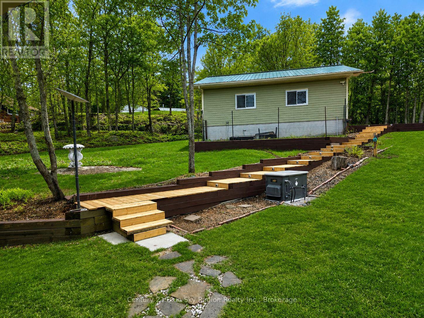 17 Sunrise Lane, Powassan, Ontario  P0H 1Z0 - Photo 45 - X12735190
