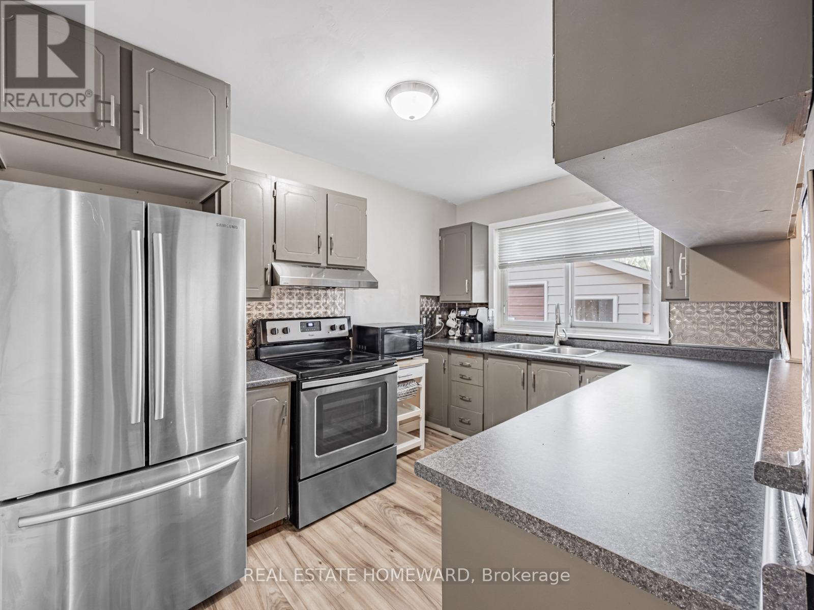 793 Eastglen Drive, Oshawa, Ontario  L1G 1H3 - Photo 13 - E13005532