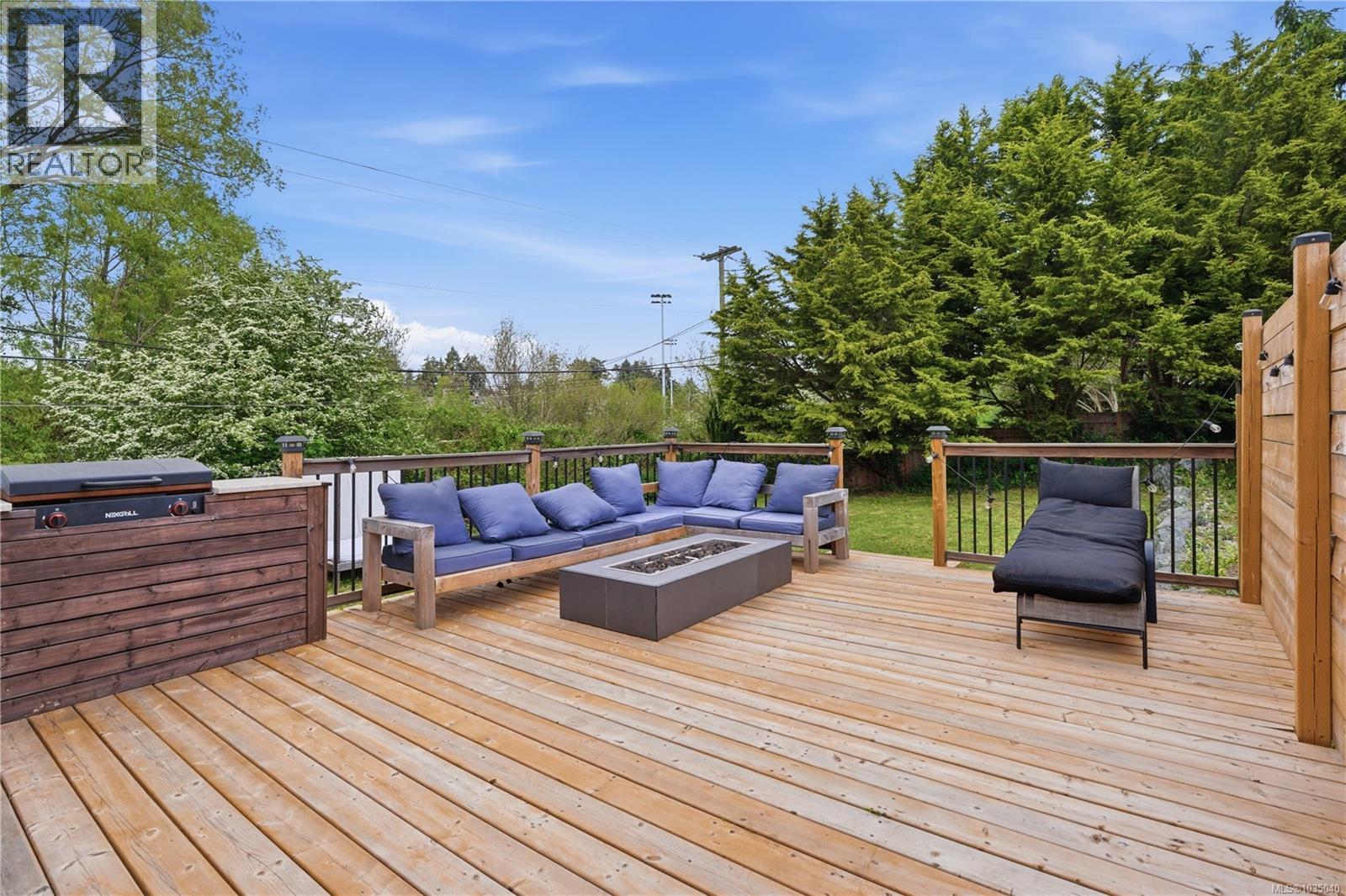 4261 Carey Rd, Saanich, British Columbia  V8Z 4H1 - Photo 18 - 1035040