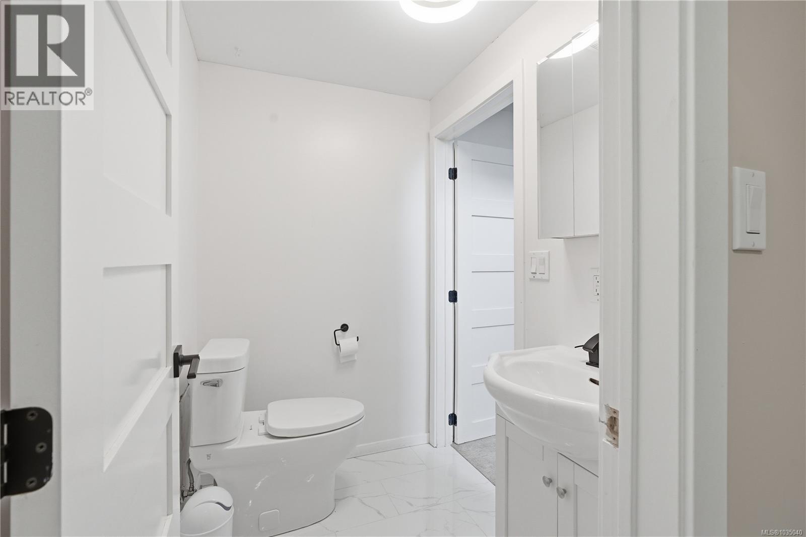 4261 Carey Rd, Saanich, British Columbia  V8Z 4H1 - Photo 27 - 1035040