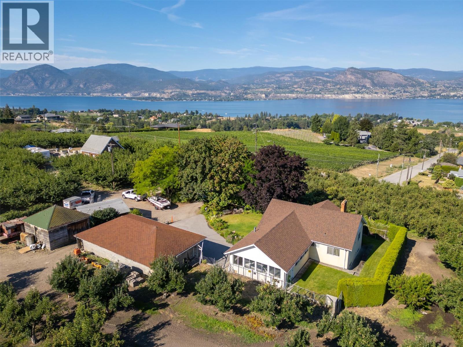 3910 North Naramata Road, Naramata, British Columbia  V0H 1N1 - Photo 1 - 10386636
