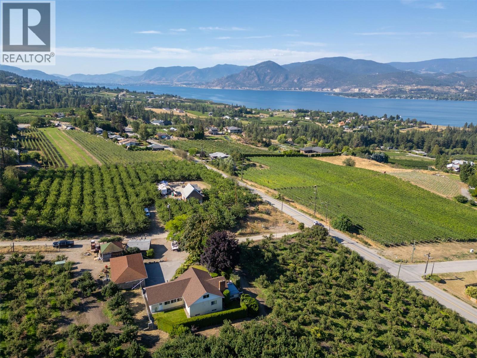 3910 North Naramata Road, Naramata, British Columbia  V0H 1N1 - Photo 2 - 10386636