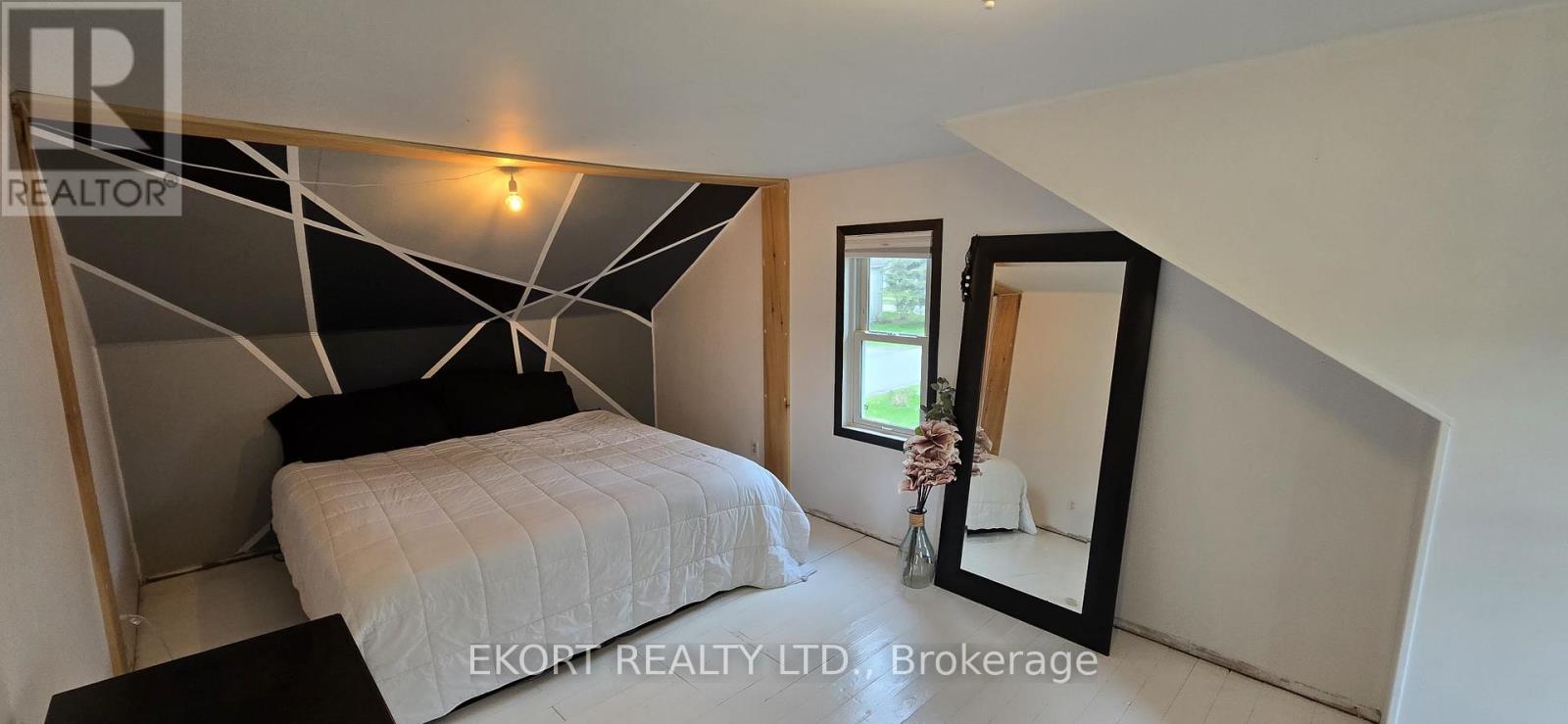 4 South Street S, Prince Edward County, Ontario  K0K 2T0 - Photo 32 - X13100082