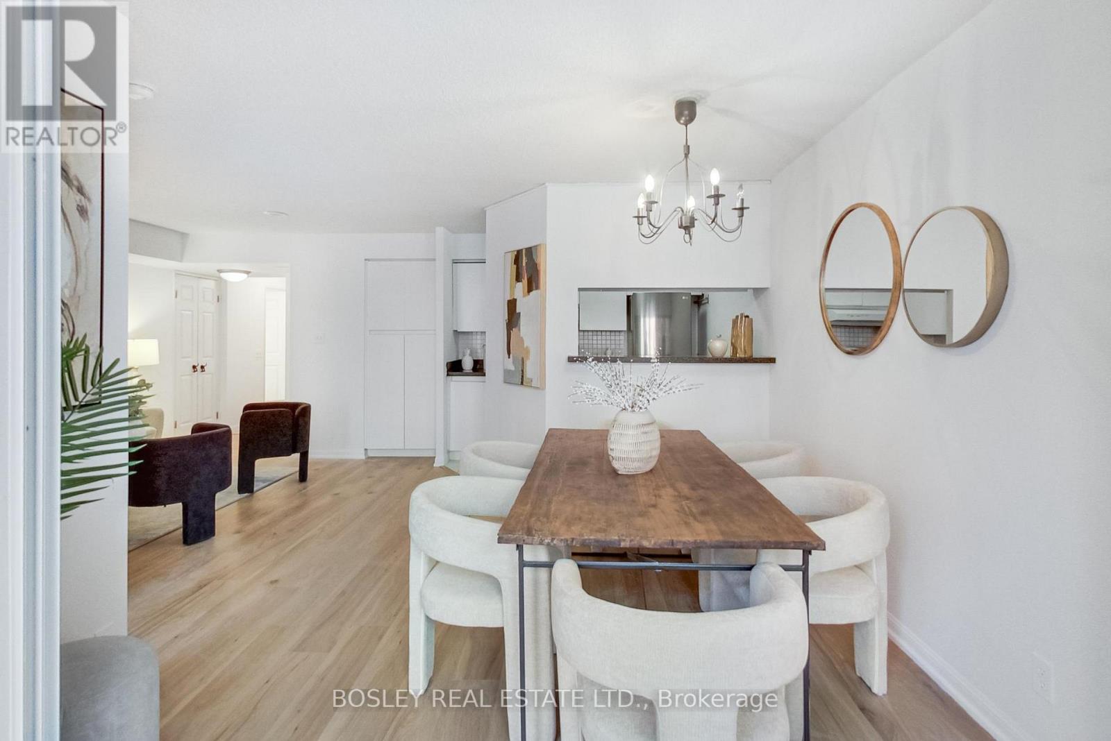 209 - 24 Wellesley Street W, Toronto, Ontario  M4Y 2X6 - Photo 17 - C13100098