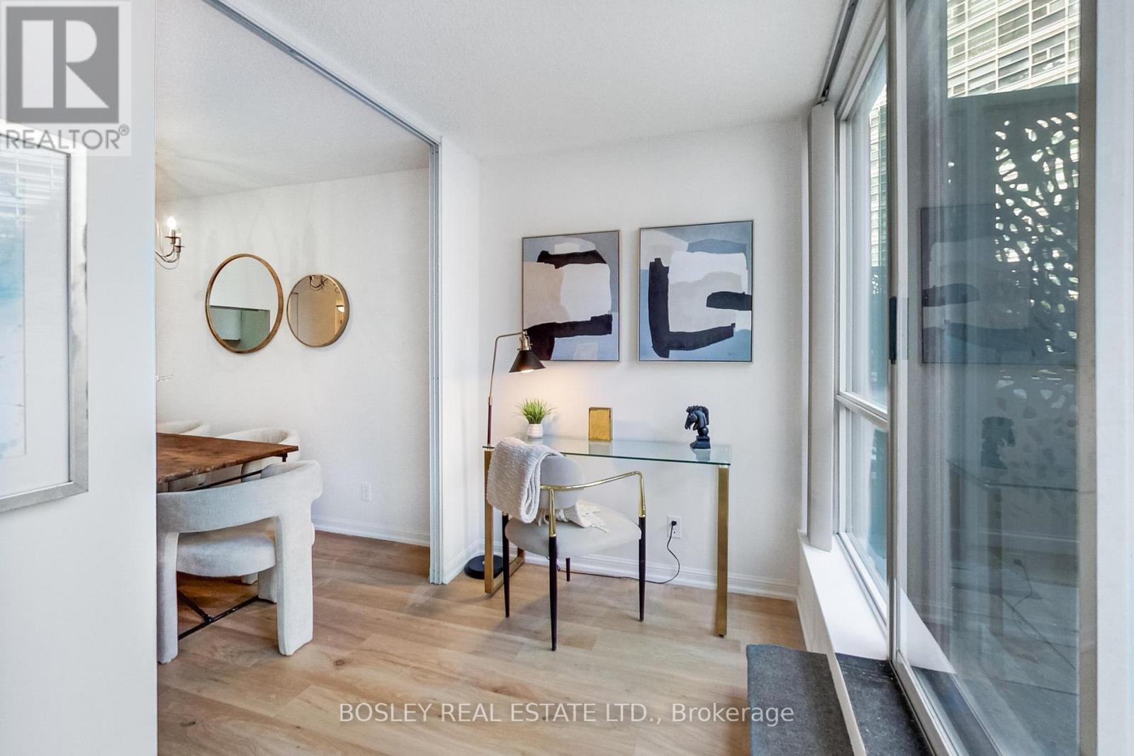 209 - 24 Wellesley Street W, Toronto, Ontario  M4Y 2X6 - Photo 19 - C13100098