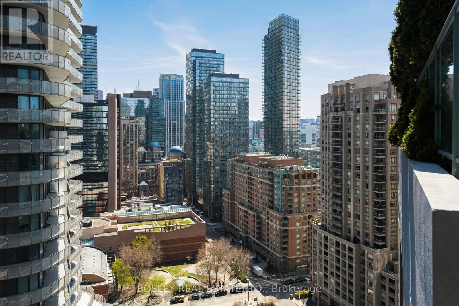 209 - 24 Wellesley Street W, Toronto, Ontario  M4Y 2X6 - Photo 34 - C13100098