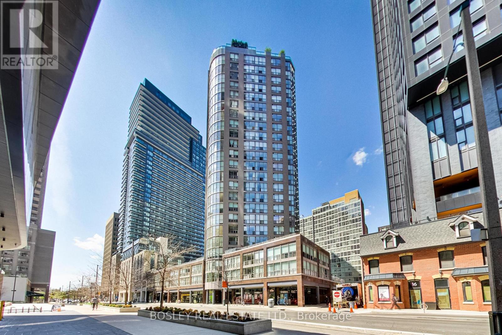 209 - 24 Wellesley Street W, Toronto, Ontario  M4Y 2X6 - Photo 36 - C13100098