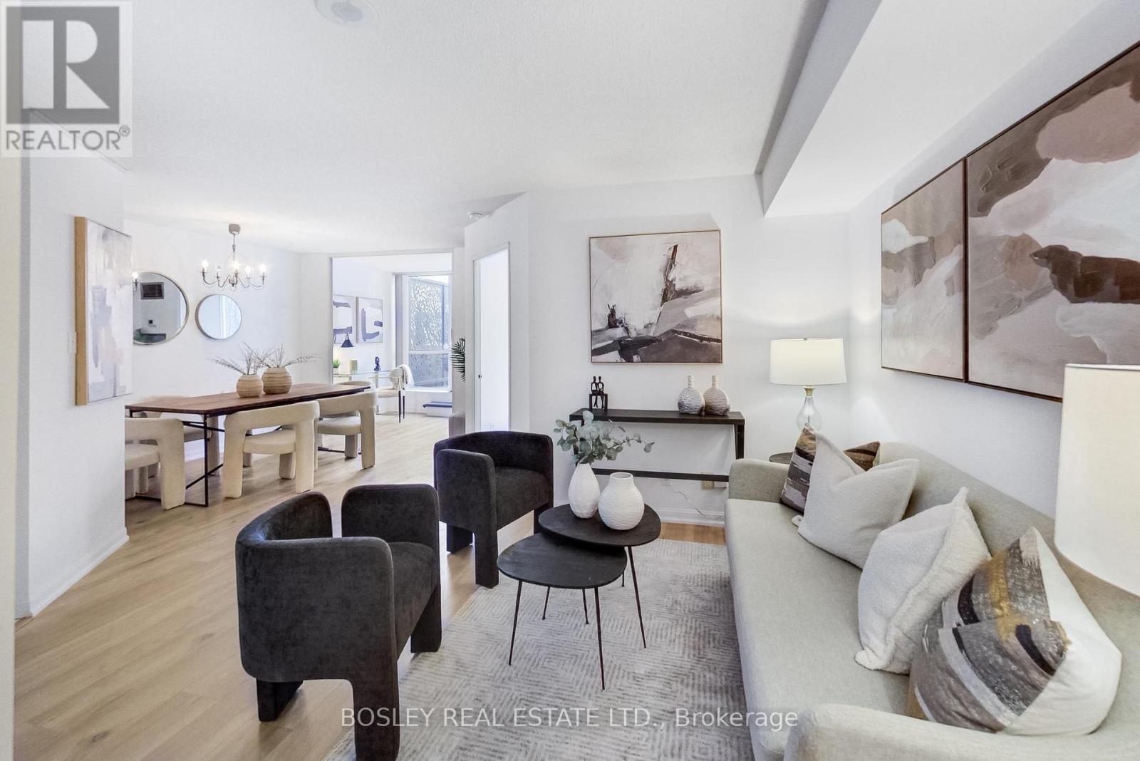 209 - 24 Wellesley Street W, Toronto, Ontario  M4Y 2X6 - Photo 4 - C13100098