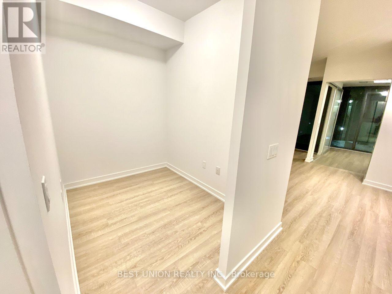 516 - 250 Lawrence Avenue W, Toronto, Ontario  M5M 1B1 - Photo 10 - C13100100