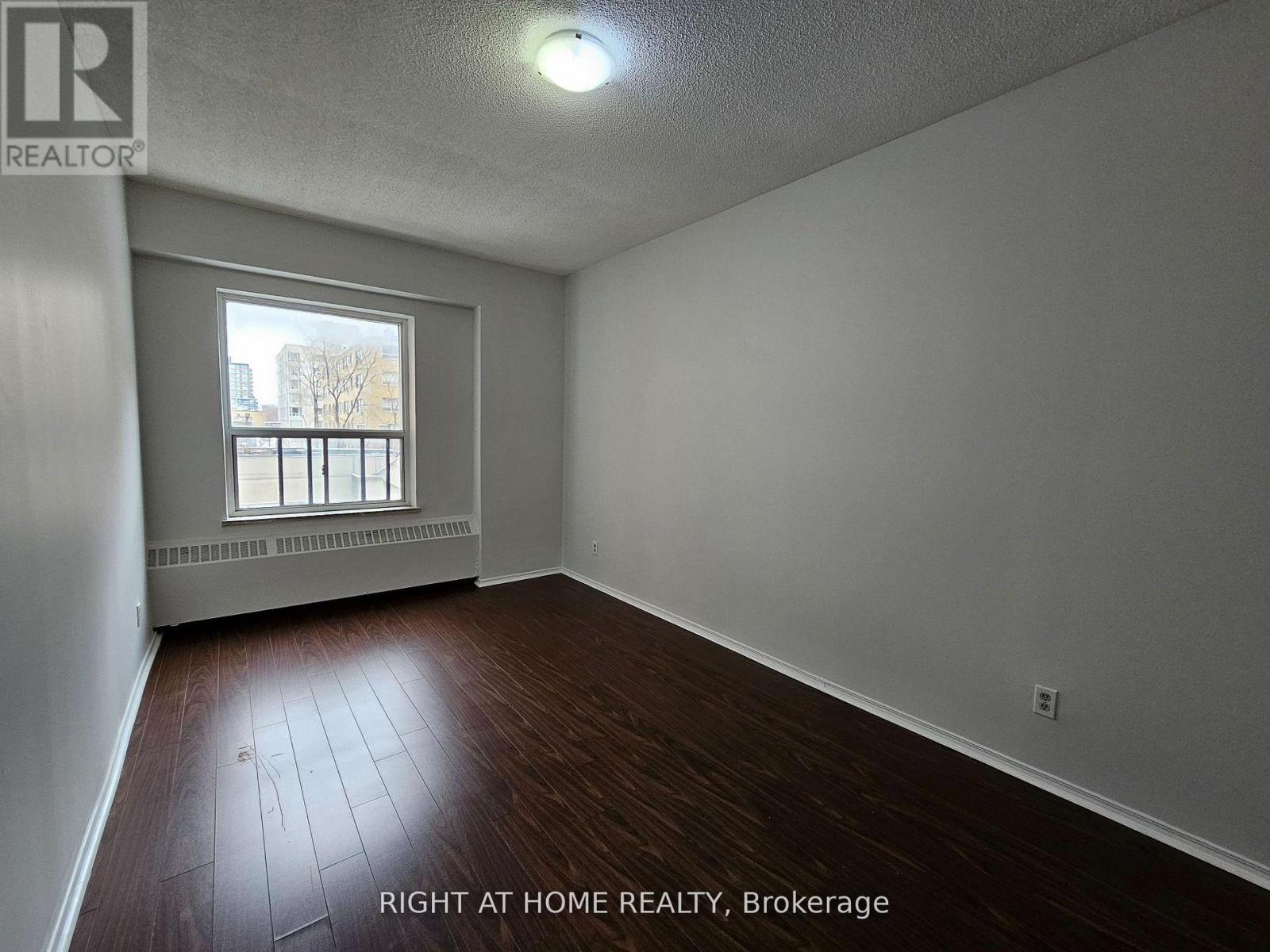 307 - 1801 Eglinton Avenue W, Toronto (Oakwood Village), Ontario  M6E 2H7 - Photo 12 - C13100106