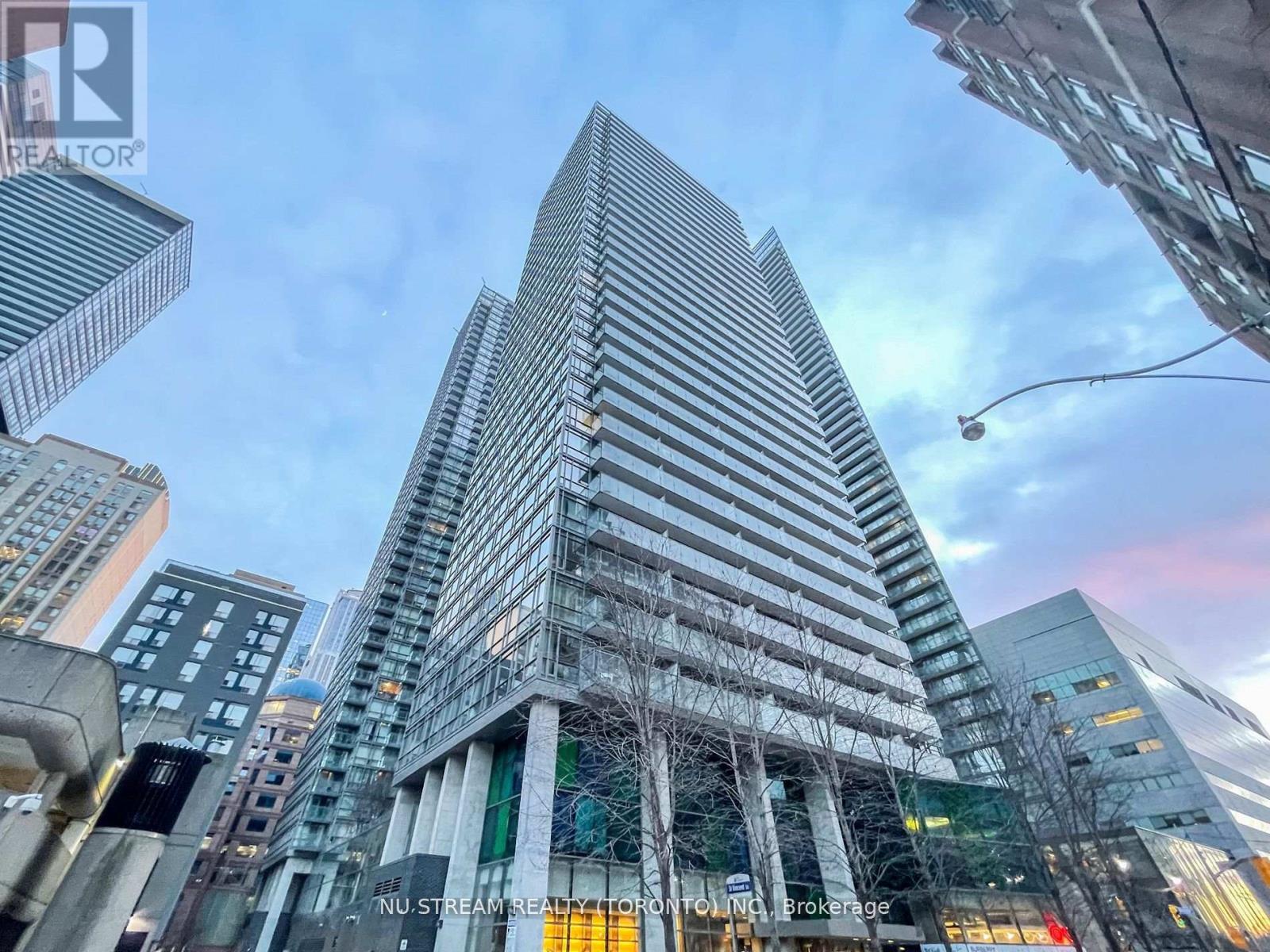 1806 - 37 Grosvenor Street, Toronto, Ontario  M4Y 3G5 - Photo 15 - C13100116
