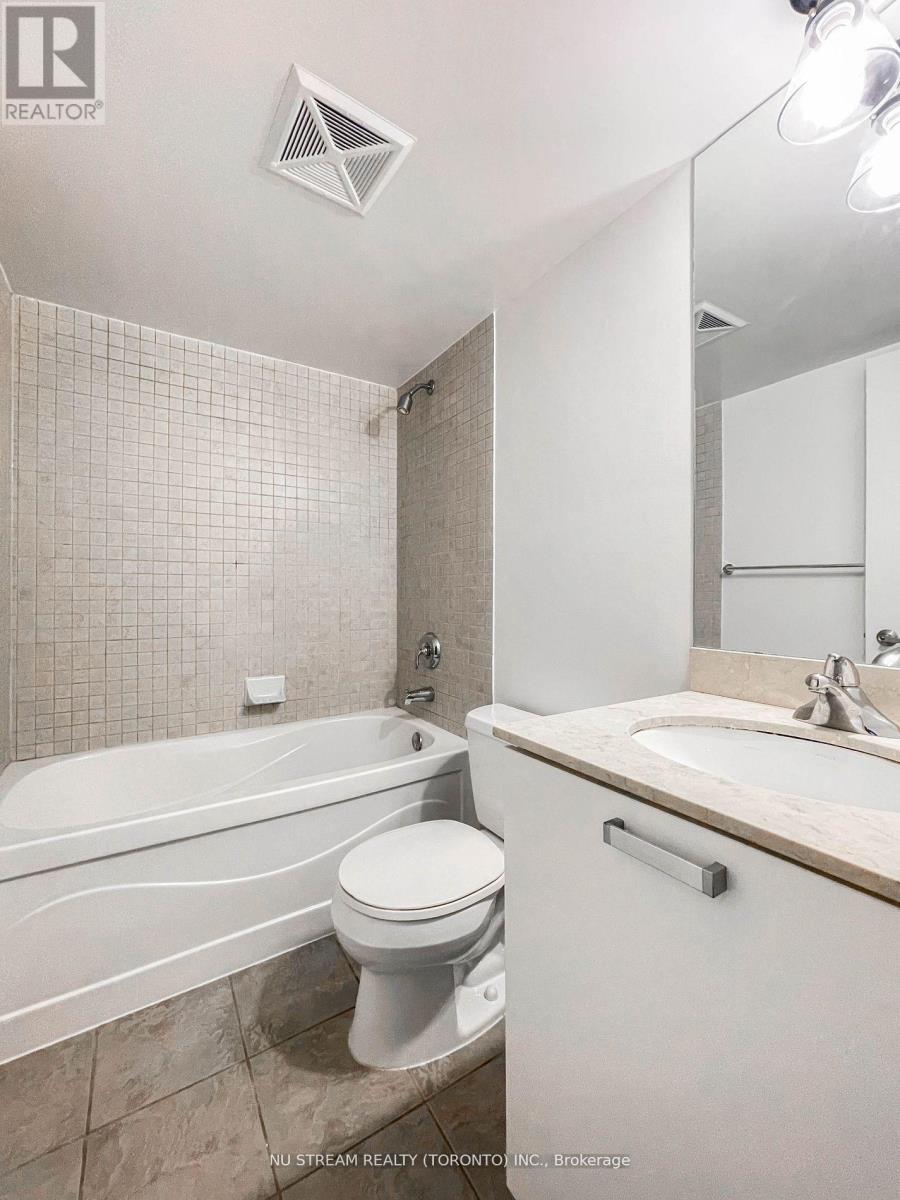 1806 - 37 Grosvenor Street, Toronto, Ontario  M4Y 3G5 - Photo 2 - C13100116