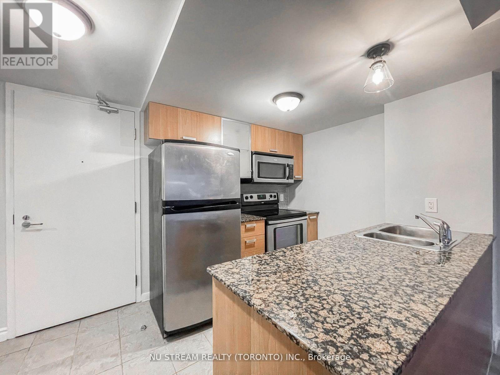 1806 - 37 Grosvenor Street, Toronto, Ontario  M4Y 3G5 - Photo 5 - C13100116