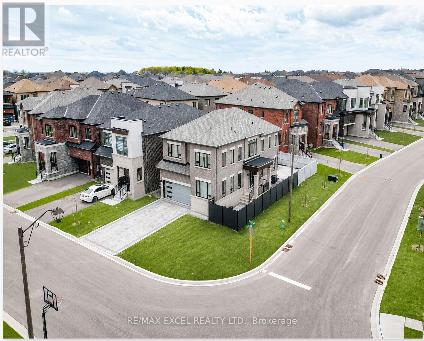 231 Fallharvest Way, Whitchurch-Stouffville, Ontario  L4A 5C2 - Photo 44 - N13093706