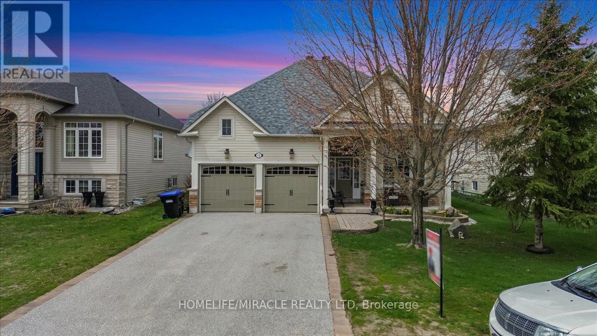 12 BROADPOINT STREET, Wasaga Beach, Ontario