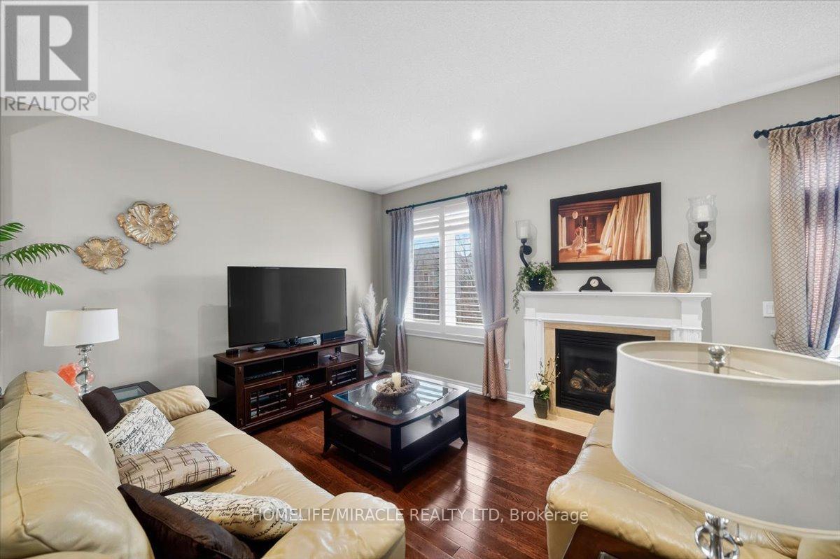 12 Broadpoint Street, Wasaga Beach, Ontario  L9Z 3B8 - Photo 12 - S13100114