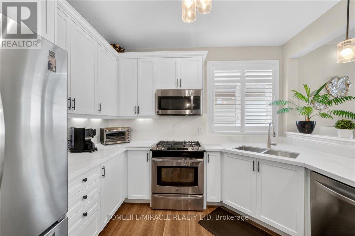 12 Broadpoint Street, Wasaga Beach, Ontario  L9Z 3B8 - Photo 16 - S13100114