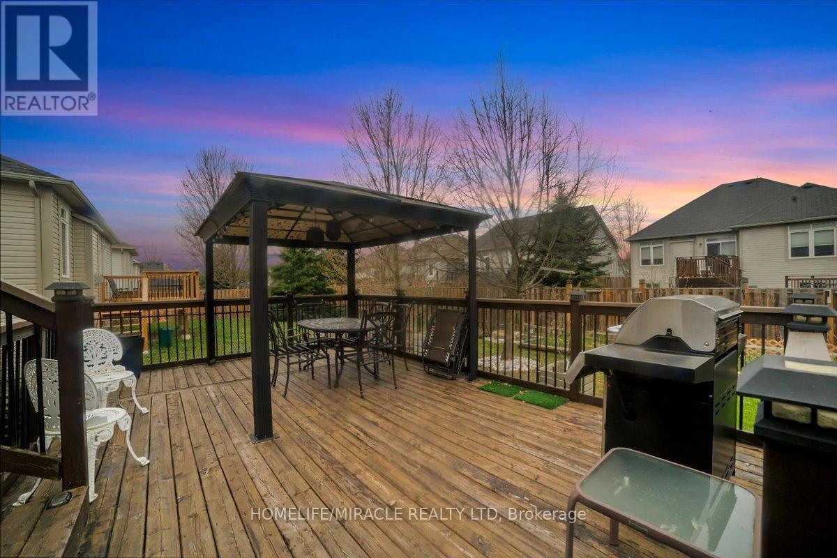 12 Broadpoint Street, Wasaga Beach, Ontario  L9Z 3B8 - Photo 41 - S13100114