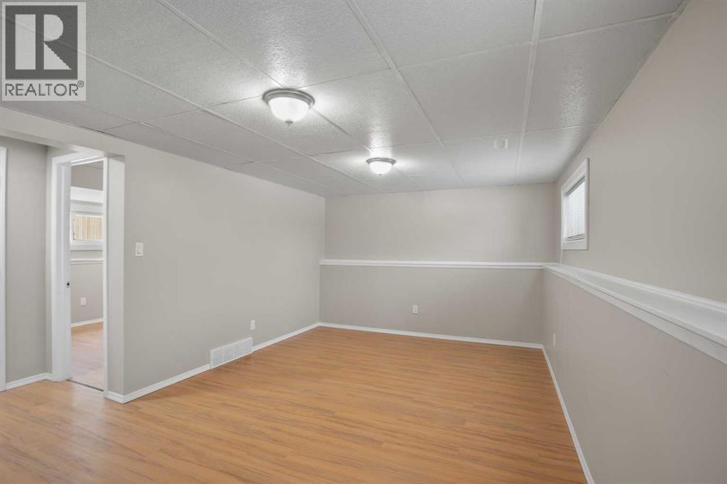 4108 53 Avenue, Innisfail, Alberta  T4G 1G2 - Photo 27 - A2287748