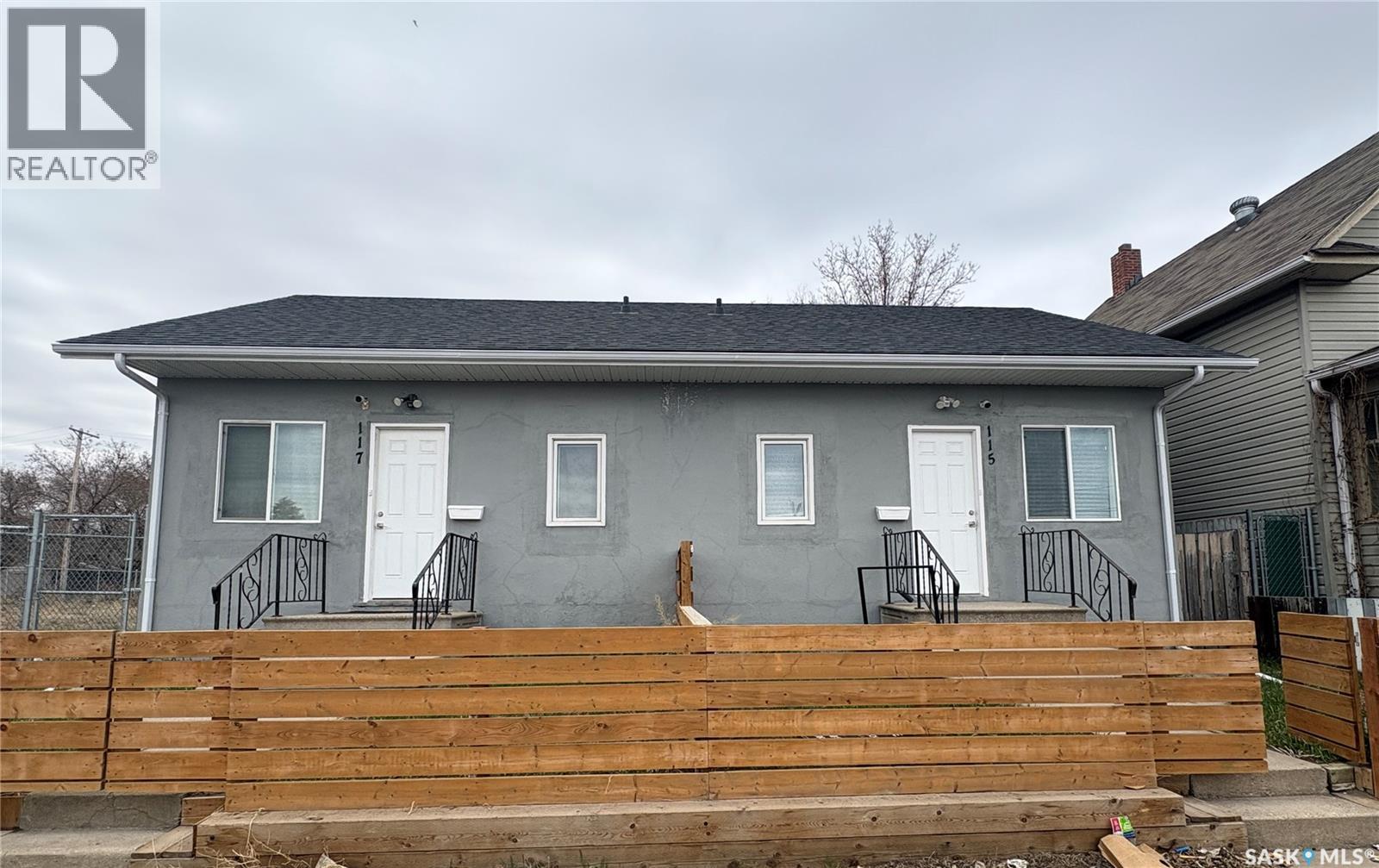115-117 I AVENUE S, Saskatoon, Saskatchewan