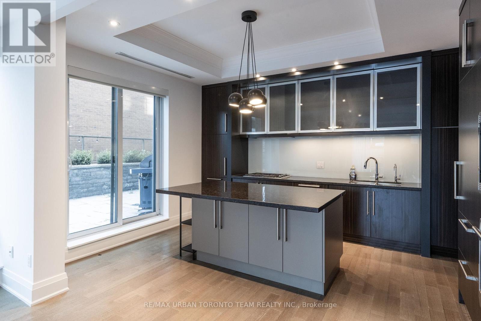 303 - 80 Yorkville Avenue, Toronto, Ontario  M5R 2C2 - Photo 13 - C13082658