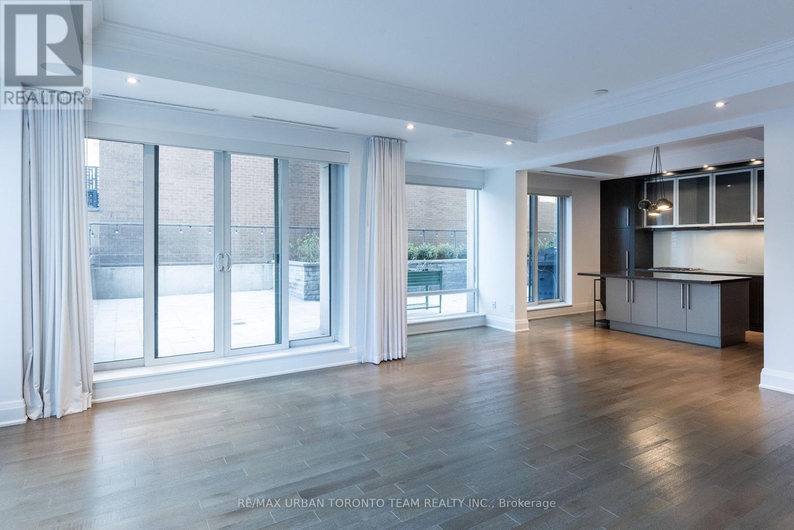303 - 80 Yorkville Avenue, Toronto, Ontario  M5R 2C2 - Photo 6 - C13082658