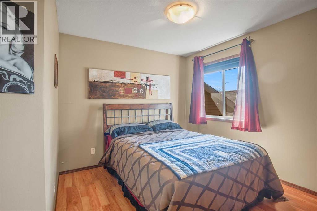 6 Woodbine Avenue, Blackfalds, Alberta  T0M 0J0 - Photo 12 - A2308574