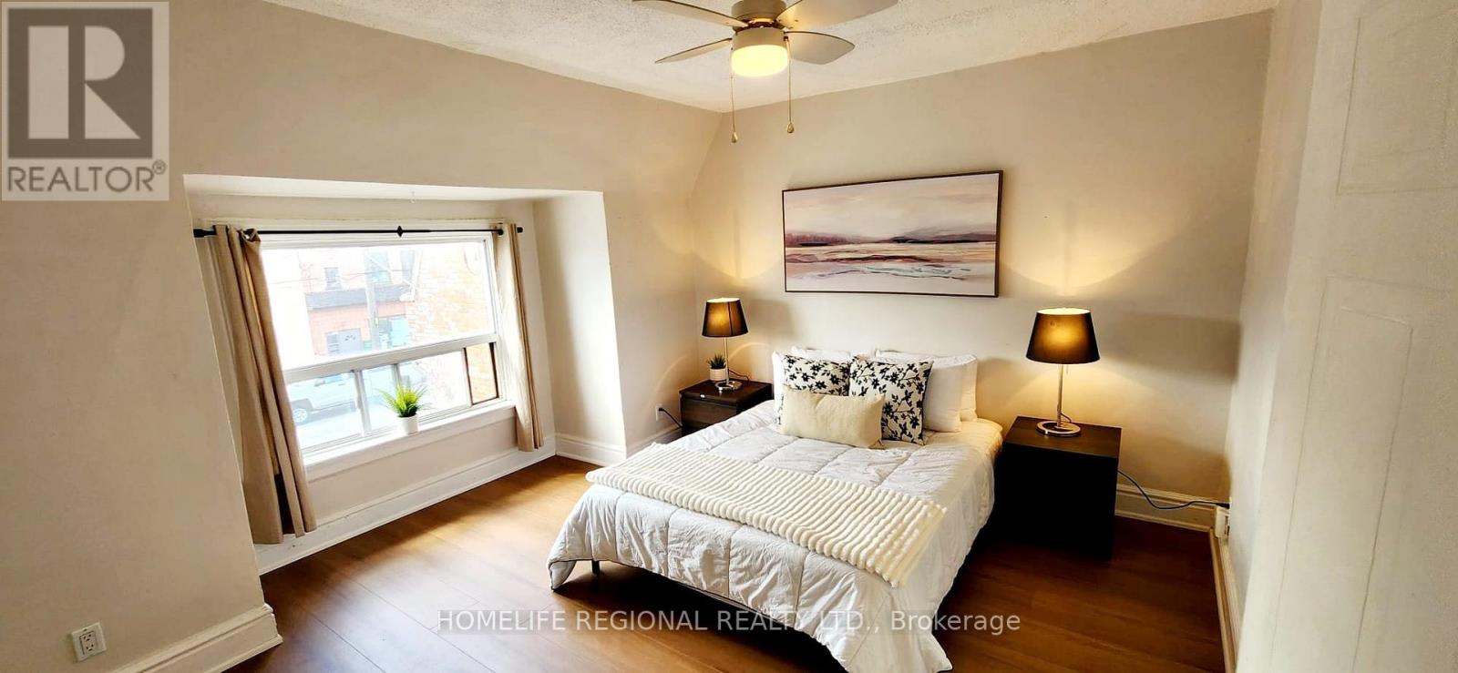 2378 St Clair Avenue W, Toronto, Ontario  M6N 1K8 - Photo 35 - W12993584