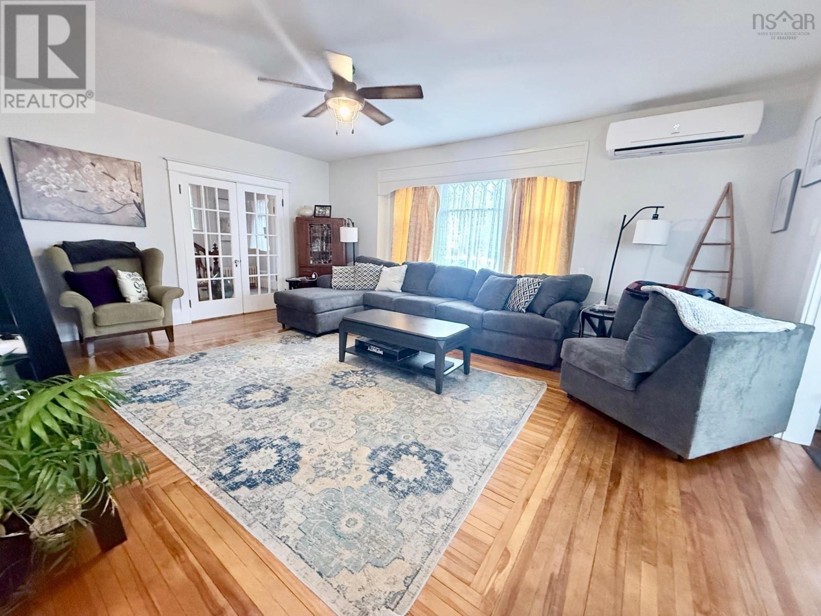 54 William Street, Yarmouth, Nova Scotia  B5A 1Y5 - Photo 8 - 202606376