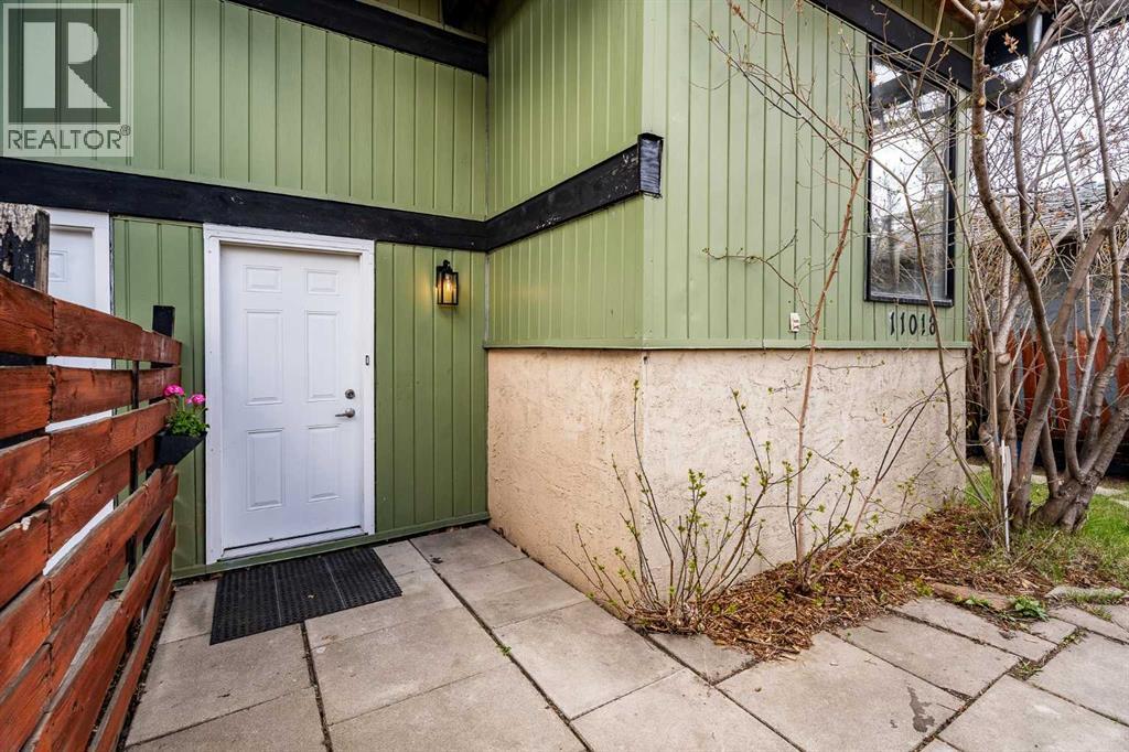 11018 5 Street SW, Calgary, Alberta